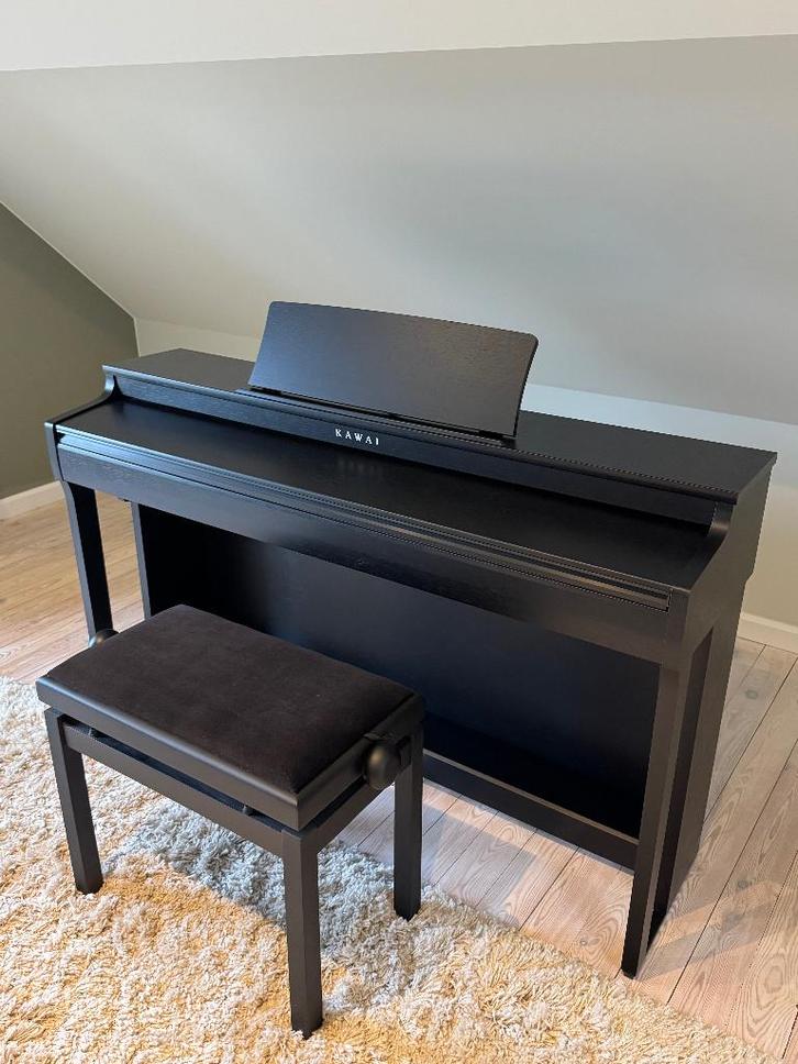 KAWAI CN29 Black digitale rechtopstaande piano NIEUWE staat, Muziek en Instrumenten, Piano's, Zo goed als nieuw, Piano, Zwart