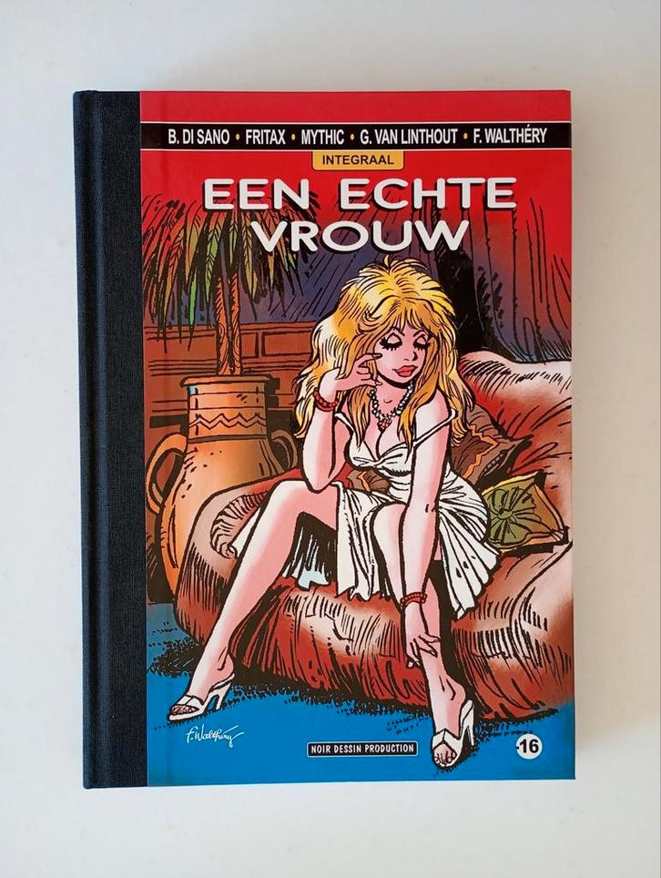 Een echte vrouw Integraal deluxe met linnen rug, Boeken, Stripverhalen, Ophalen of Verzenden