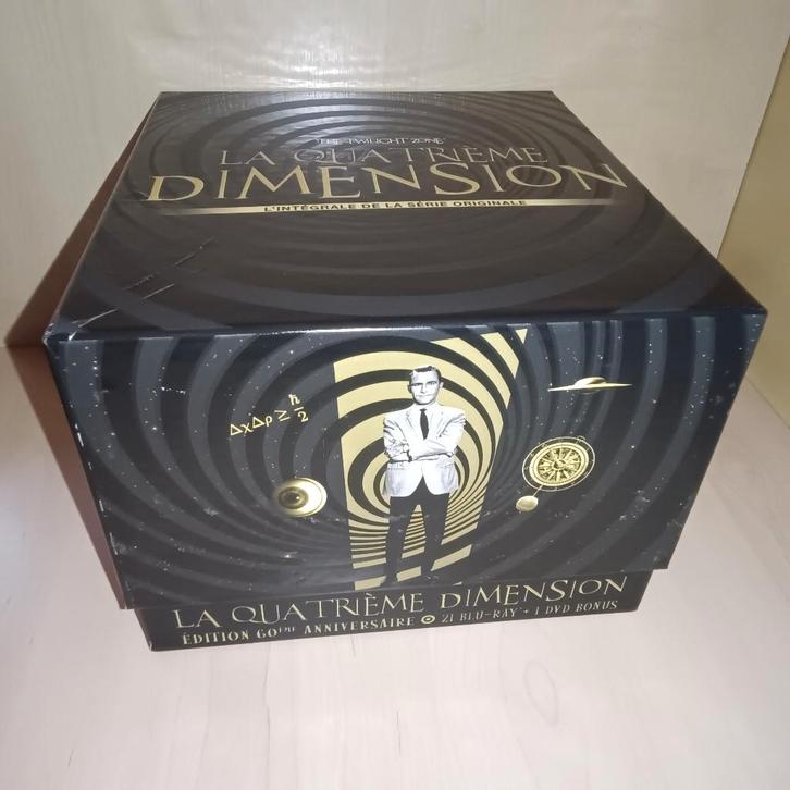 LA QUATRIEME DIMENSION INTEGRALE BLU-RAY (BOX ABIMEE), Cd's en Dvd's, Blu-ray, Gebruikt, Verzenden