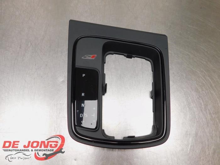 Bande décorative d'un Seat Leon, Autos : Pièces & Accessoires, Carrosserie & Tôlerie, Seat, Utilisé, 3 mois de garantie, Enlèvement ou Envoi