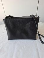 zwart handtasje COS, Handtassen en Accessoires, Tassen | Damestassen, Ophalen, Nieuw, Zwart, Schoudertasje