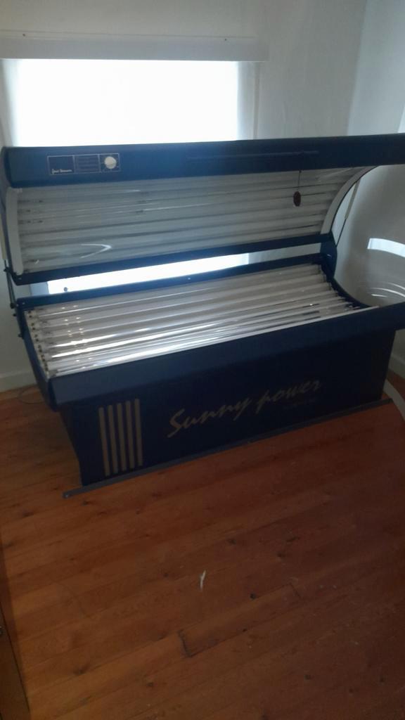 Zonnebank met gezichtsbruiner, Elektronische apparatuur, Zonnebanken en Gezichtsbruiners, Ophalen