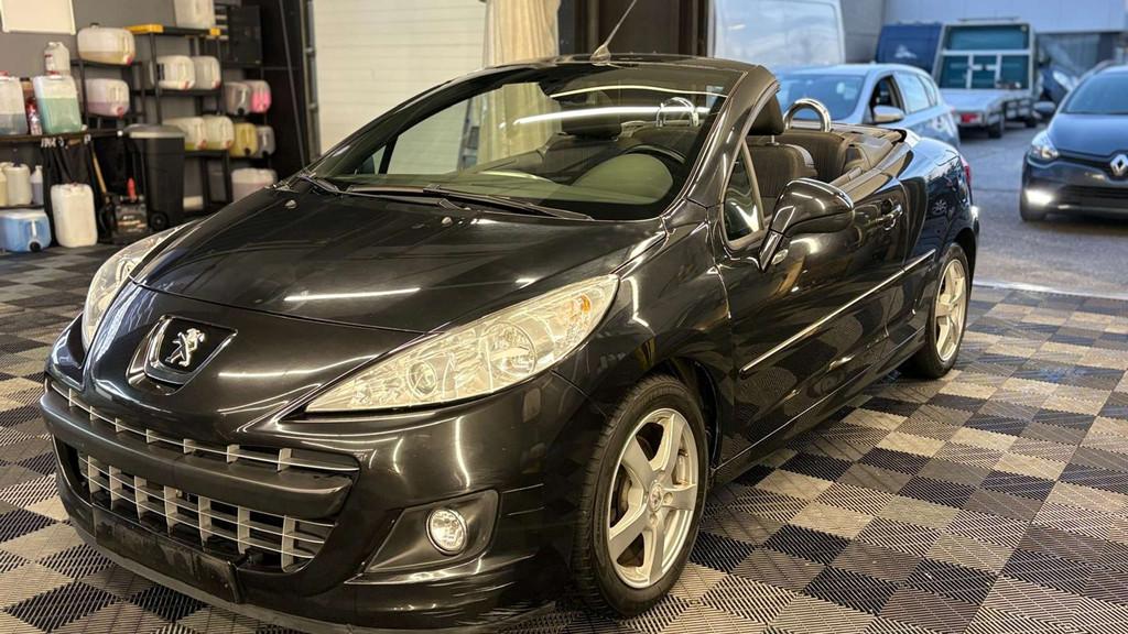 Peugeot 207 CC 1.6i cabrio bj. 2013 Euro 5, Auto's, Gebruikt, 4 cilinders, Bedrijf, Handgeschakeld