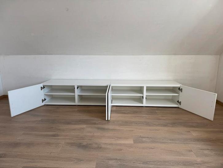 2 mat witte kasten lichte lakschade verder zr goede staat, Huis en Inrichting, Kasten |Televisiemeubels, Gebruikt, Minder dan 100 cm