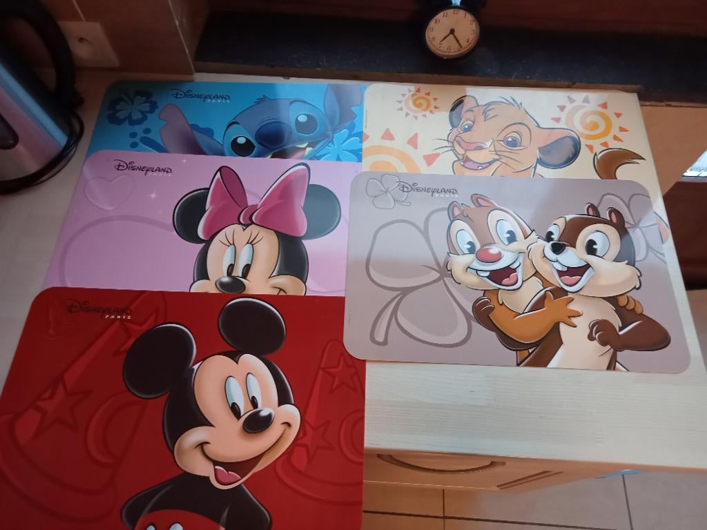 Sets de table Disneyland, Enlèvement, Neuf, Autres couleurs, Moins de 100 cm