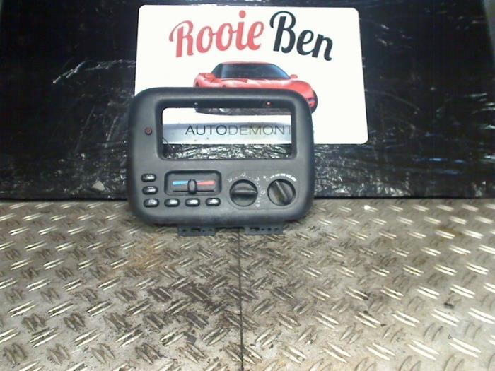Panneau de commandes chauffage d'un Dodge Caravan, Autos : Pièces & Accessoires, Tableau de bord & Interrupteurs, Dodge, Utilisé