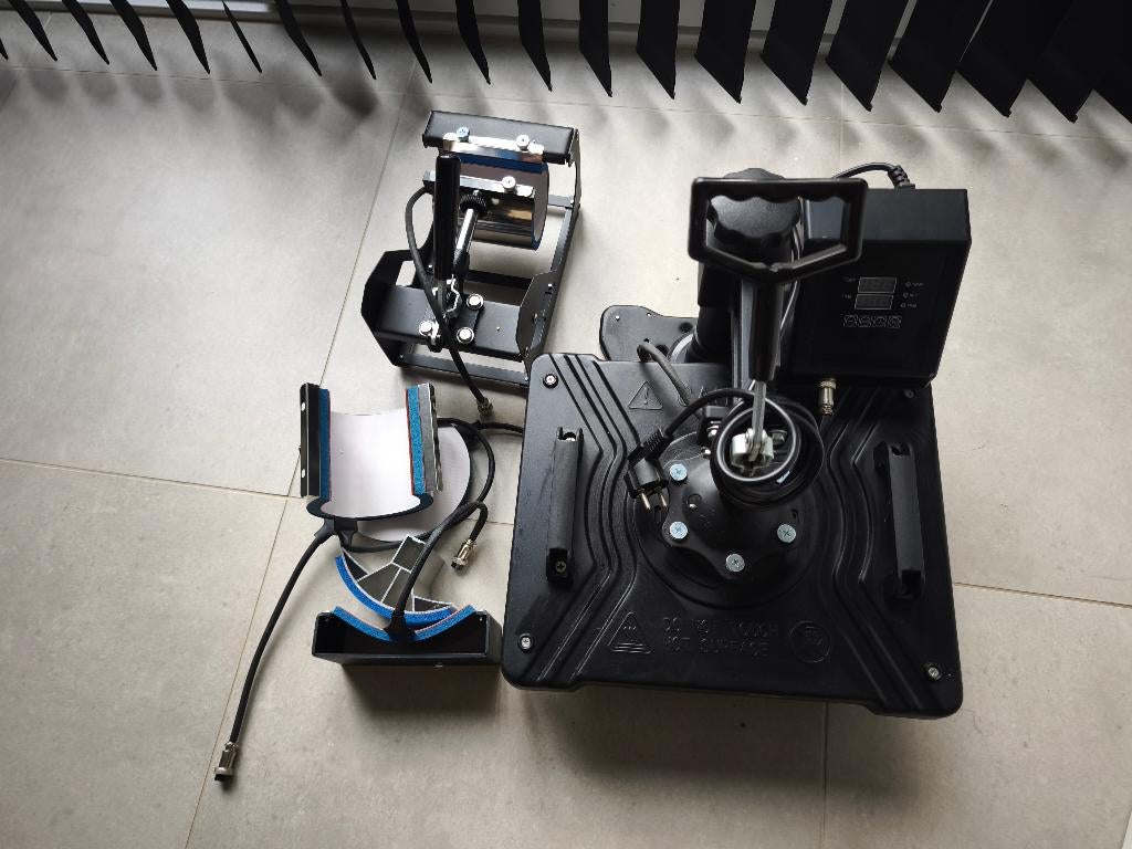 Transferpers / hittepers, Hobby en Vrije tijd, Knutselen, Zo goed als nieuw, Machine, Geschikt voor stof, Handgemaakt, Herbruikbaar