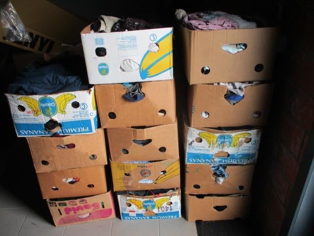 14 dozen vol met kleding , zeker meer dan 200 stuks kledij, Vêtements | Femmes, Packs de vêtements pour femmes, Porté, Enlèvement