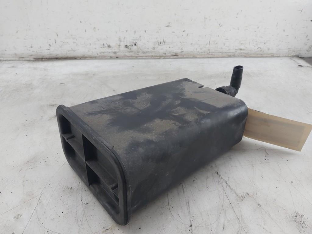 FILTRE A CHARBON V60 I (FW / GW) (|31342749|30684418|), Info@volvocars.com, Volvo Car Germany GmbH, Siegburger Straße 229
50679  Köln, DE