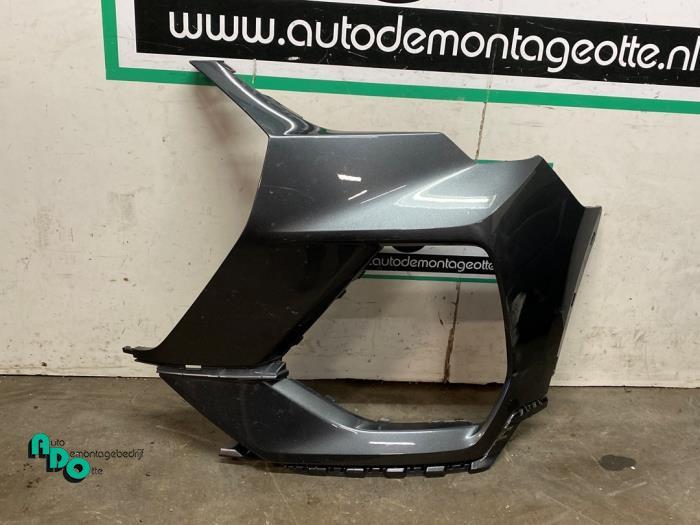 Bumperdeel links-voor van een Audi Q3 (27S), Auto-onderdelen, Carrosserie, Bumper, Audi, Gebruikt, 3 maanden garantie, Ophalen of Verzenden