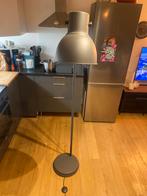 Lampadaire sur pied noir, Comme neuf, Métal, Ikea, 150 à 200 cm