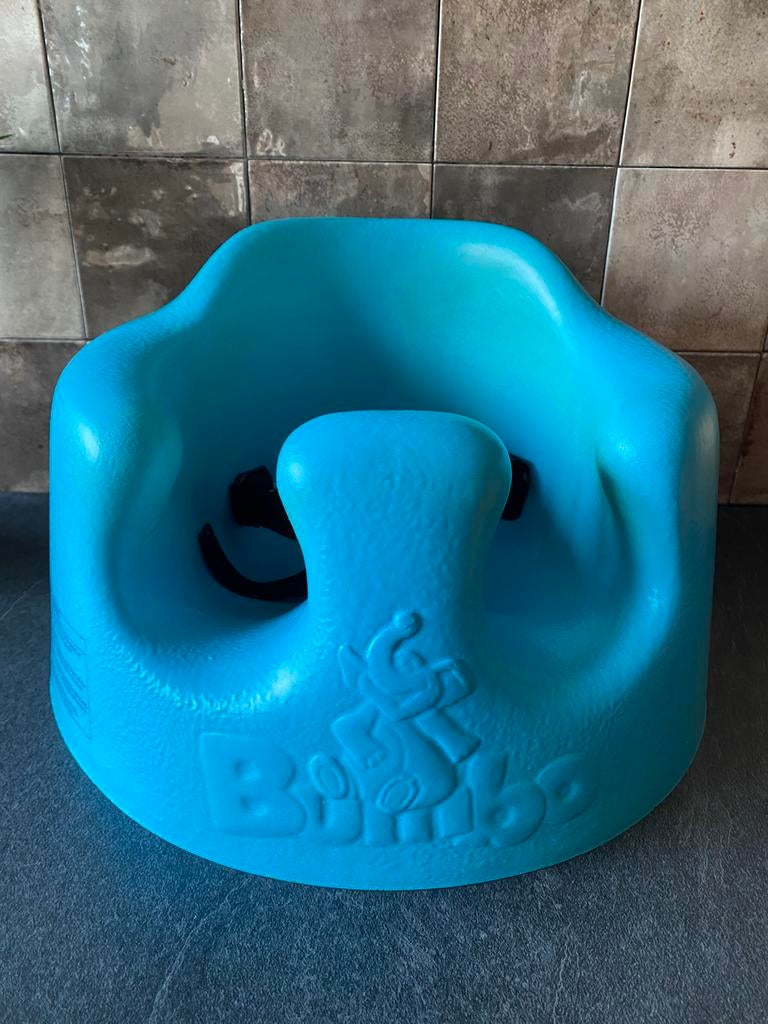 Bumbo seat met tafeltje, Enlèvement, Comme neuf