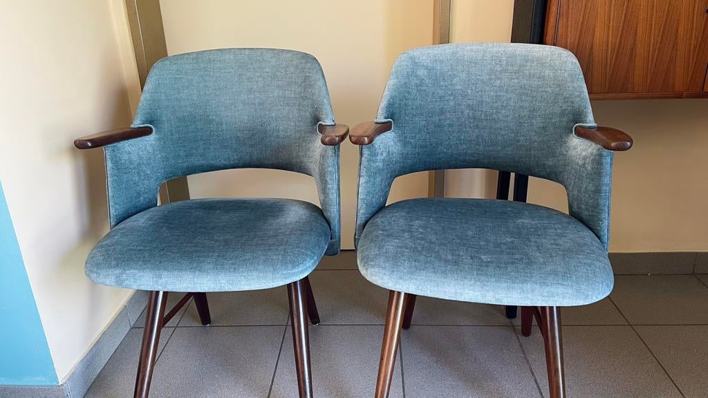 Pastoe FT30 twee vintage stoelen uit de jaren ‘60!, Antiek en Kunst, Antiek | Meubels | Stoelen en Sofa's, Ophalen