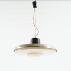 Space-Age hanglamp Stilnovo, Ophalen