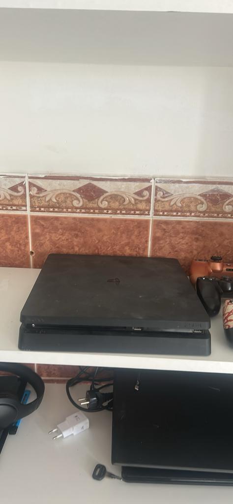 Ps4 Slim, Ophalen, Zo goed als nieuw, Slim