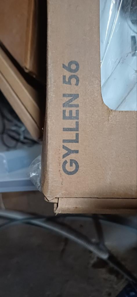 Lampe murale IKEA GYLLLEN 56, Enlèvement