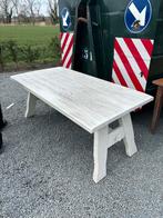 Eiken en grenen tafel gratis af te halen, Enlèvement