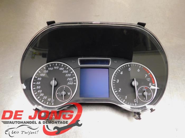 Compteur kilométrique KM d'un Mercedes B-Klasse, 3 mois de garantie, Utilisé, -, -