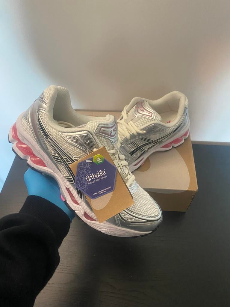 Asics kayano’s, Ophalen of Verzenden, Zo goed als nieuw, Asics