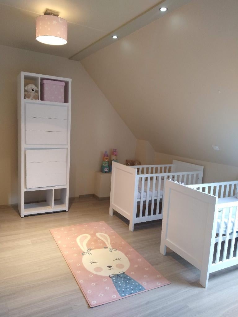 hoge witte kasten, Kinderen en Baby's, Kinderkamer | Commodes en Kasten, Ophalen, Gebruikt, 105 cm of meer