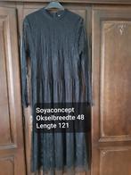 Kleedjes grote maten, Ophalen of Verzenden, Zo goed als nieuw