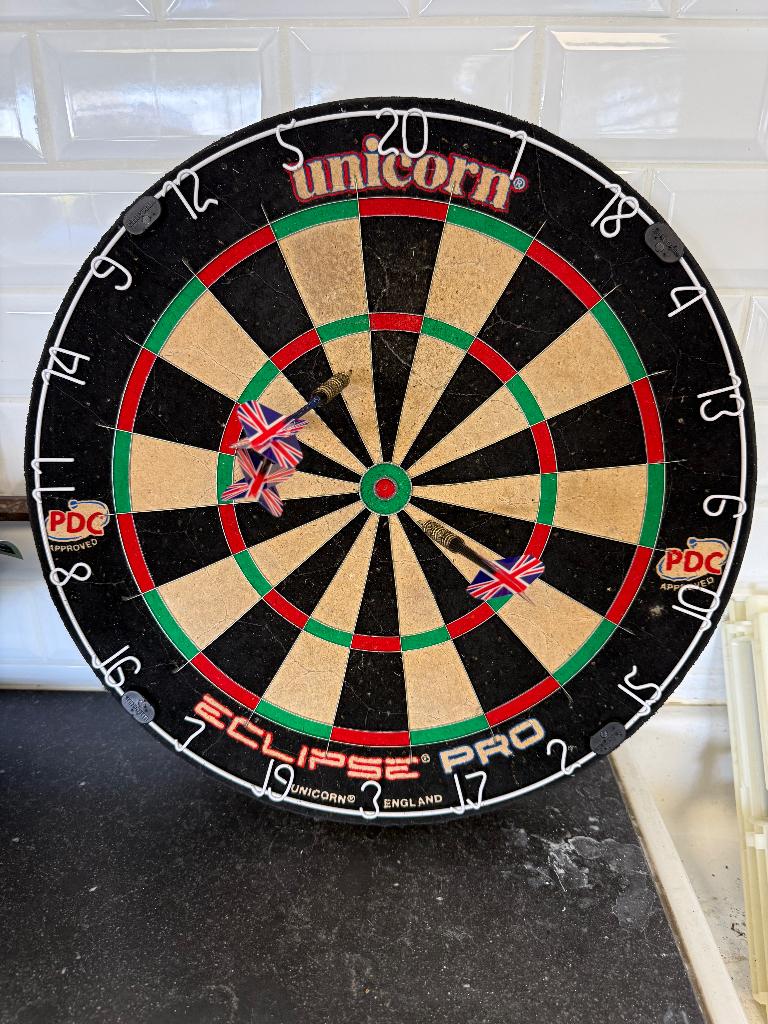 Jeu de fléchettes, Enlèvement ou Envoi, Comme neuf, Cible de fléchettes