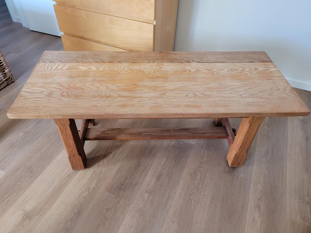 Salontafel in vol hout, Huis en Inrichting, Tafels | Salontafels, Ophalen