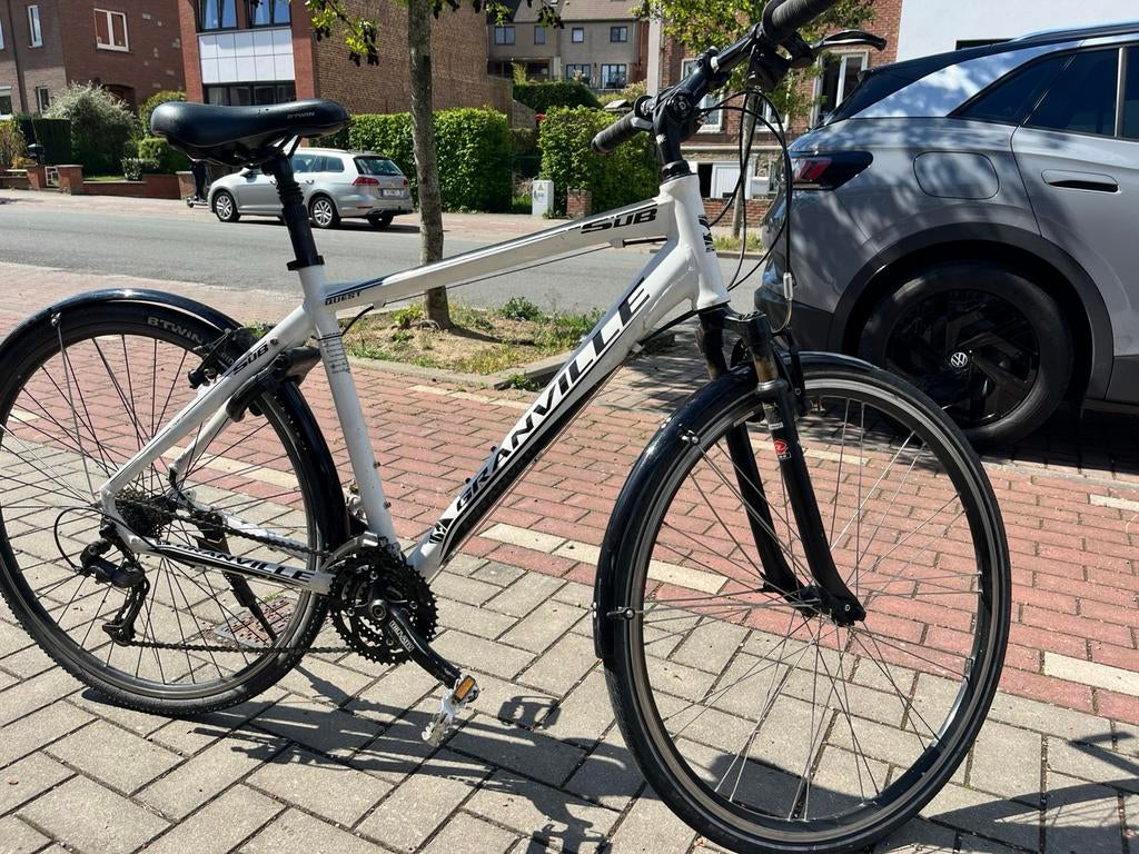 Velo semi rigide GRANVILLE parfait état, Vélos & Vélomoteurs, Autres marques, Enlèvement ou Envoi, Comme neuf, 28 pouces