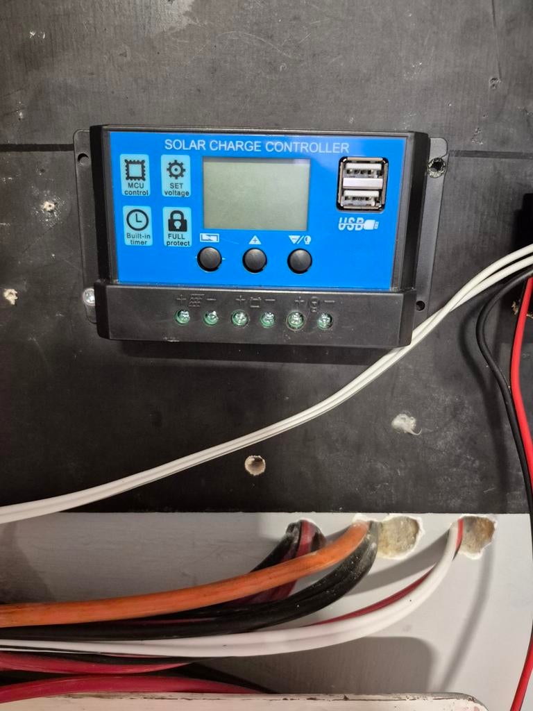 Régulateur de charge, Caravanes & Camping, Camping-car Accessoires, Enlèvement, Neuf