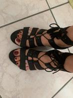 Sandalen UGG 40 zwart weinig gedragen, Kleding | Dames, Schoenen, Zwart, Zo goed als nieuw, Sandalen of Muiltjes, Ophalen of Verzenden