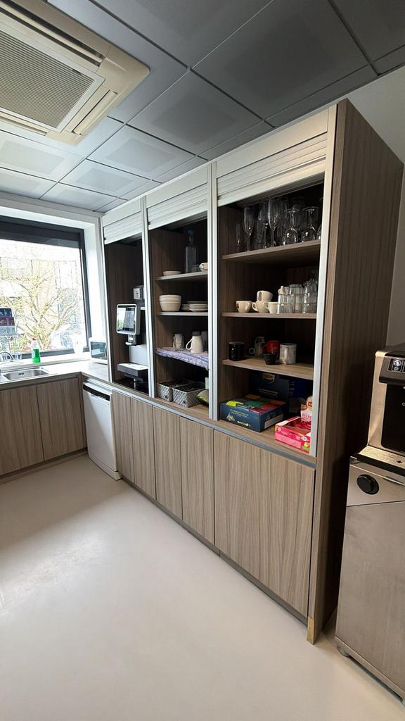 Keuken/ook te gebruiken als gewone kast, Ophalen, Zo goed als nieuw