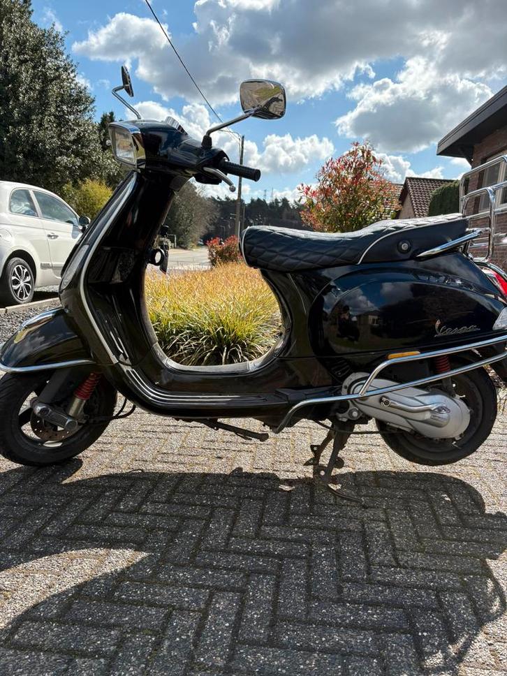 Vespa s 50 2 takt, Fietsen en Brommers, Brommers | Vespa, Gebruikt, Overige modellen, Klasse B (45 km/u), Ophalen
