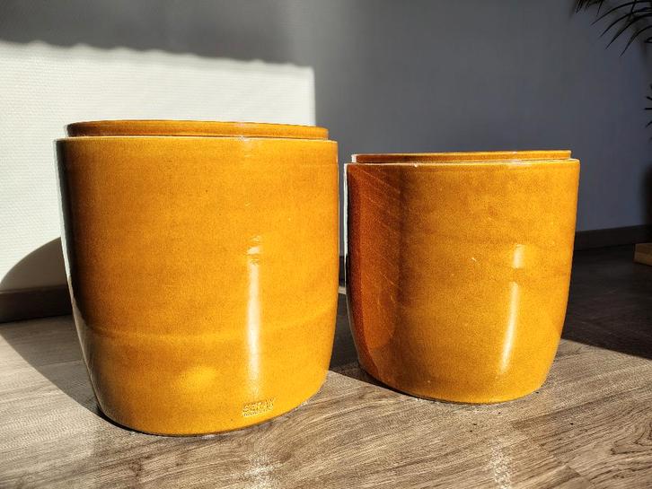 2 grote potten van Serax serie Glazed Shades, Tuin en Terras, Bloempotten, Gebruikt, Binnen, Rond, Ophalen