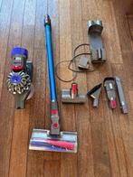 Dyson V8 Parquet, Electroménager, Aspirateurs, Enlèvement, Utilisé, Réservoir, Aspirateur