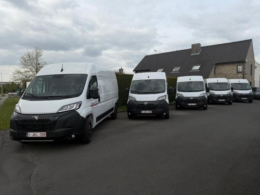 (10) Peugeot Boxer Utilities ️ 2026 te HUUR 2.2HDi, Auto's, Euro 6, Bedrijf, 5 deurs, Dealer onderhouden