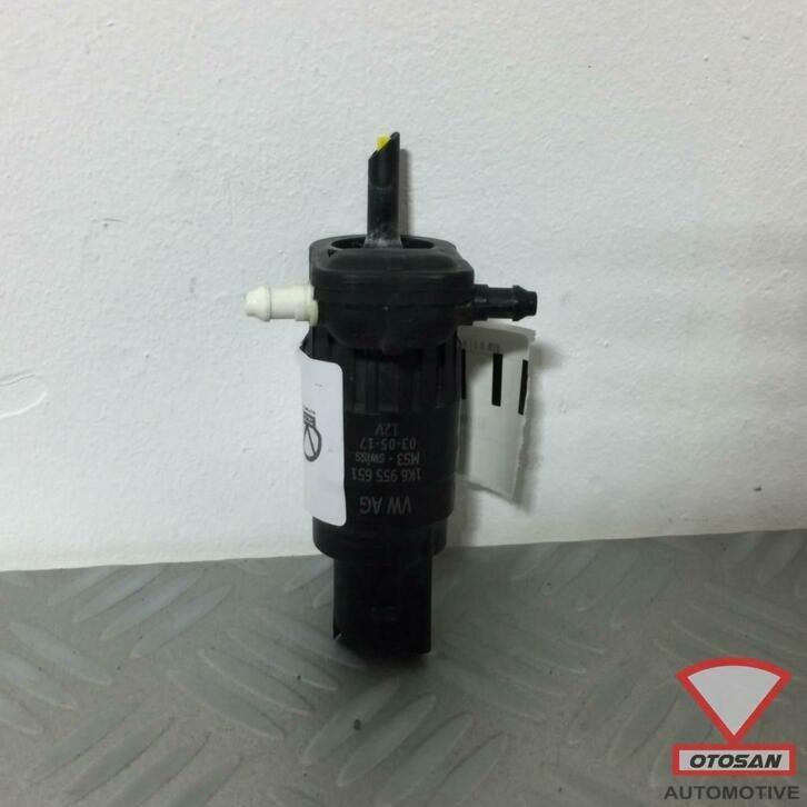 vw golf 7 facelift ruitensproeierpomp 1k6955651, Auto-onderdelen, Ruiten en Toebehoren, Volkswagen, Gebruikt