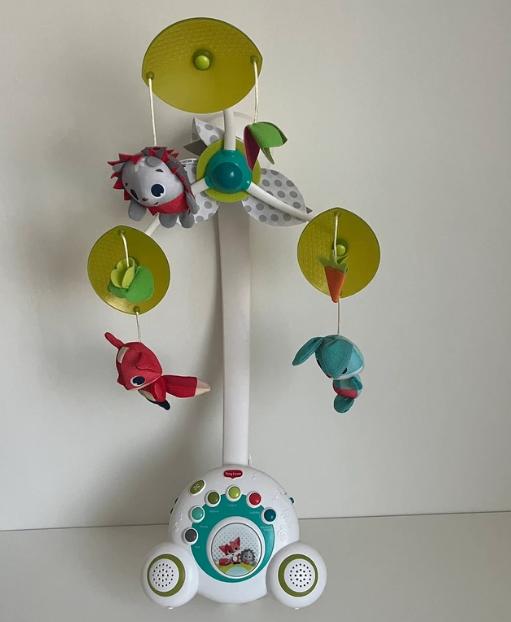 Tiny love Meadow Days Soothe 'n Groove mobiel, Kinderen en Baby's, Speelgoed | Babyspeelgoed, Zo goed als nieuw, Mobiel, Met licht