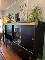 Leuke kast met vitrine, Enlèvement, Utilisé