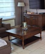 Table basse carrée classique en chêne 1 m x 1 m avec 2 tiroi, Maison & Meubles, Enlèvement