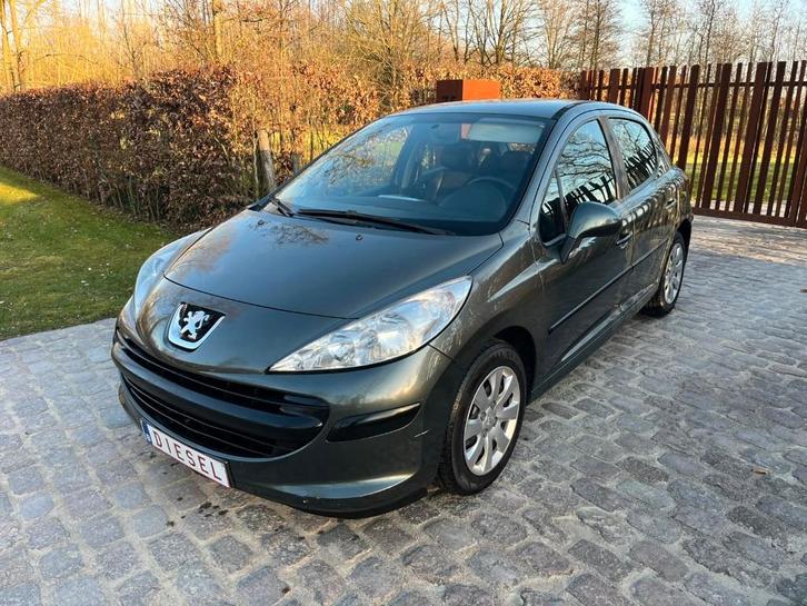 Peugeot 207 1.4 HDI / 180.693 km, Autos, Peugeot, Entreprise, Achat, ABS, Airbags, Ordinateur de bord, Verrouillage central, Rétroviseurs électriques