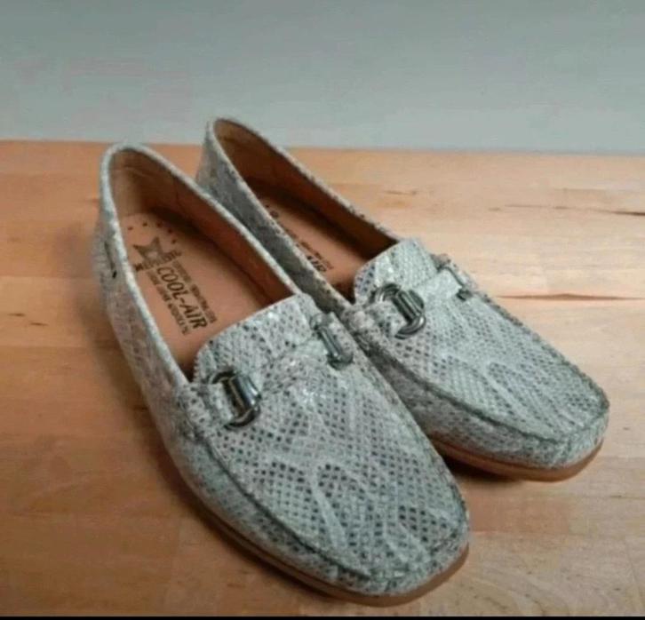 Damesschoenen 'Mephisto' - maat 40,5, Kleding | Dames, Schoenen, Nieuw, Pumps, Beige, Ophalen