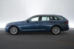 (2CRN430) BMW 5 Touring, Auto's, BMW, Automaat, Achterwielaandrijving, Blauw, Bedrijf