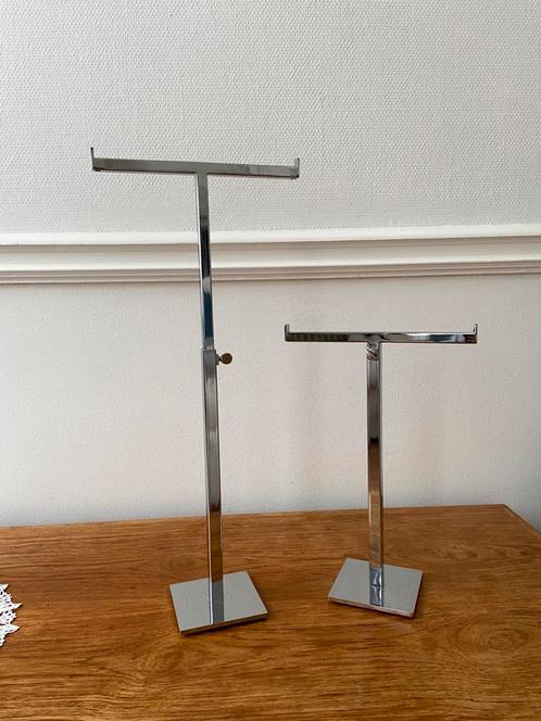 2 présentoirs métalliques T, Handtassen en Accessoires, Overige Accessoires, Zo goed als nieuw, Ophalen