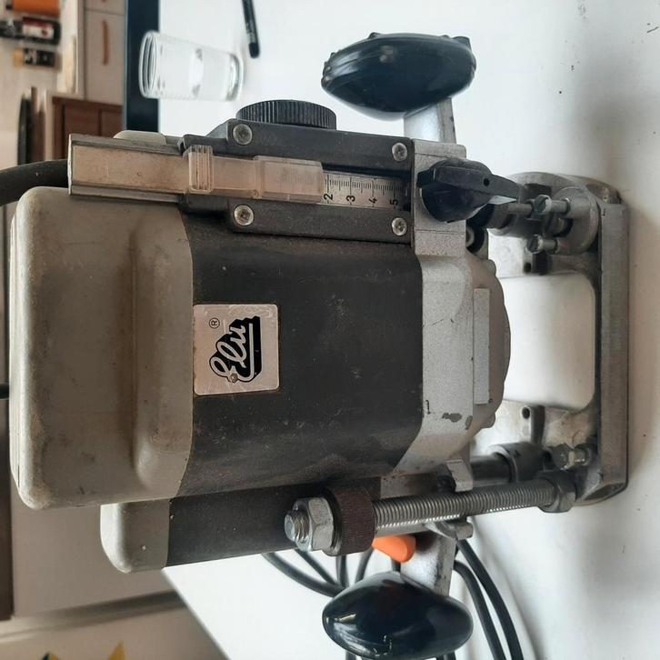 Défonceuse/fraiseuse Élu MOF177/00 (1600watt), Doe-het-zelf en Bouw, Gereedschap | Freesmachines, Gebruikt, Ophalen