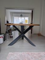 Eiken ronde tafel (150cm), Huis en Inrichting, Tafels | Eettafels, Ophalen, Zo goed als nieuw