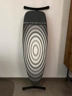 Strijkplank Brabantia strijkoppervlak 135 cm, Elektronische apparatuur, Strijkijzers en Strijkplanken, Ophalen, Zo goed als nieuw