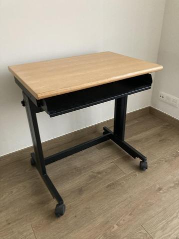 computertafel SIS beschikbaar voor biedingen