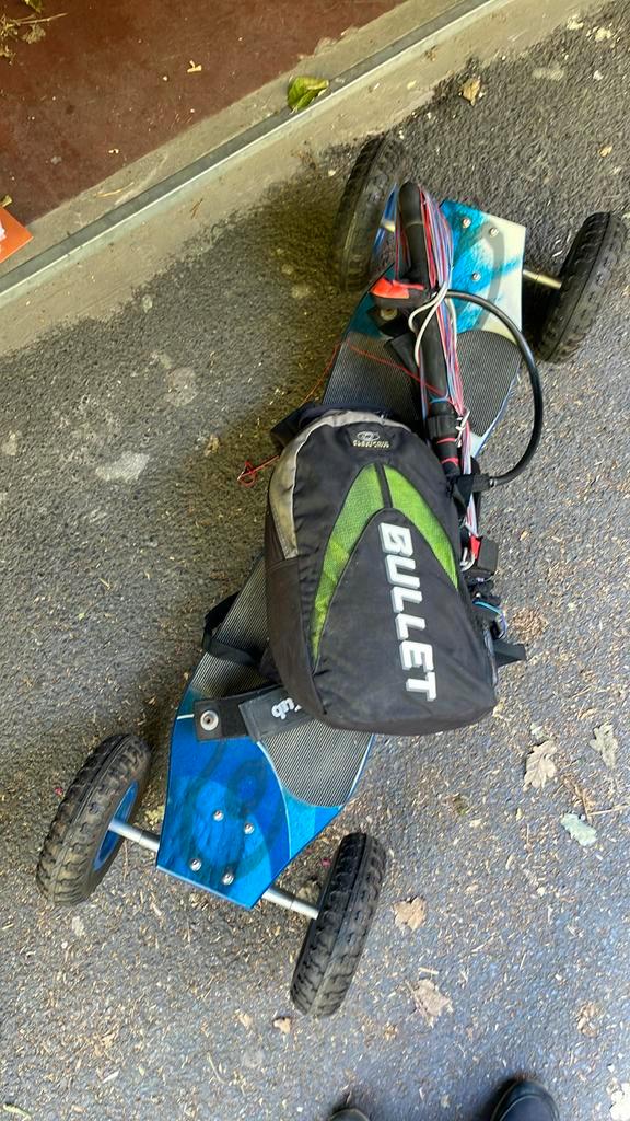 Sandkite (board + kite), Watersport en Boten, Kitesurfen, Kite, Ophalen