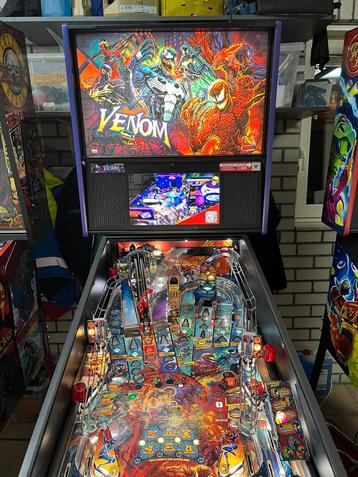 Venom pro flipperkast beschikbaar voor biedingen