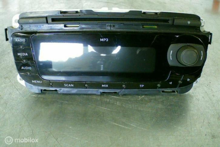 Radio CD MP3 ​​1P0035153D​ ​​Seat Leon 1P ('05-'13), Autos : Pièces & Accessoires, Électronique & Câbles, Utilisé, Enlèvement ou Envoi